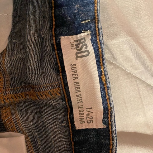 Tillys RSQ Jeans 1/25 size - Picture 1 of 2